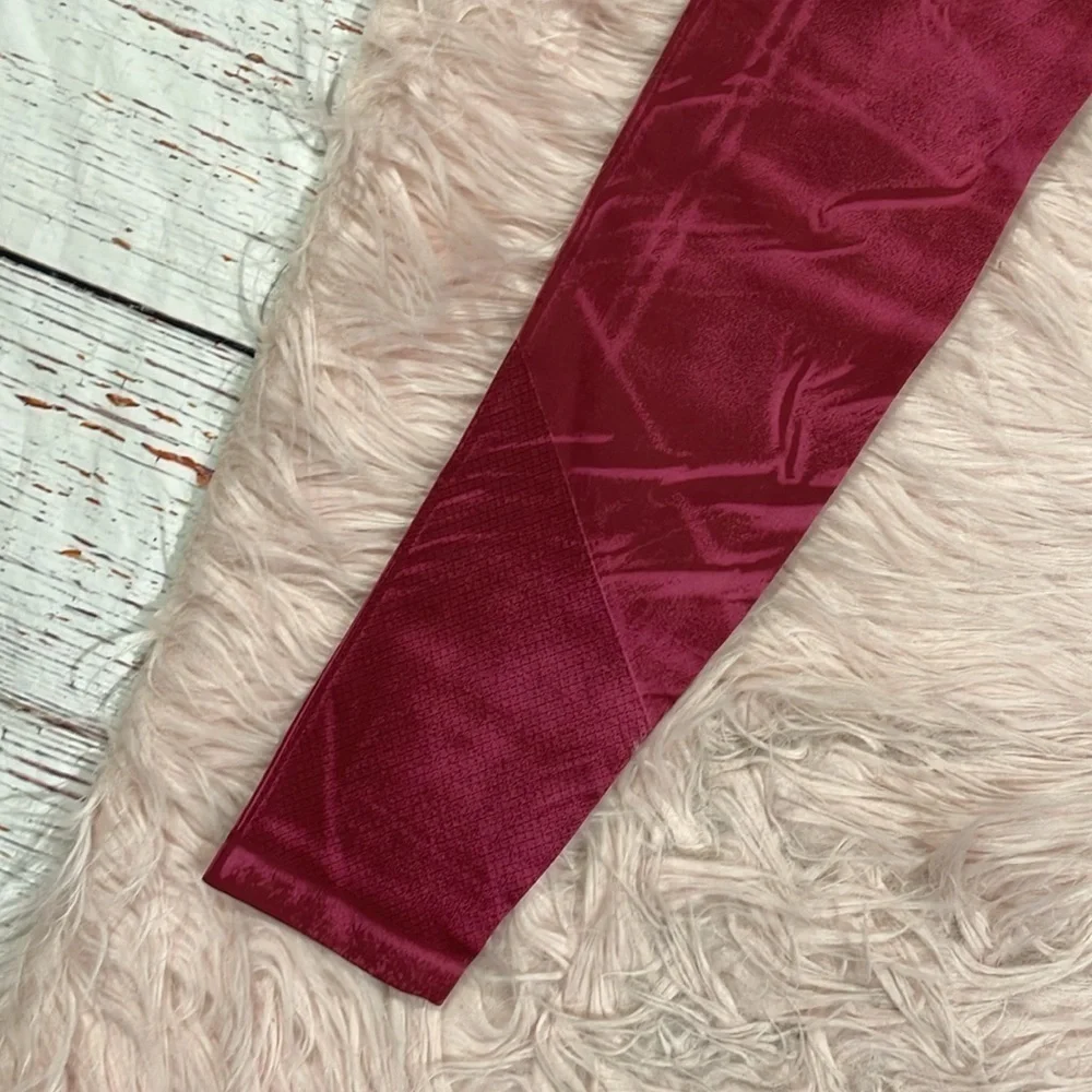 Lululemon Ebb to Street Tight Red WashStone Wash Chianti Leggings